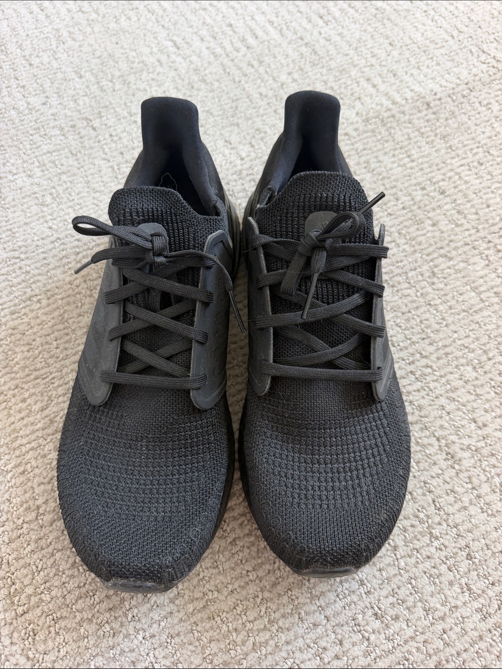 Men's Black Adidas Ultaboost size 10